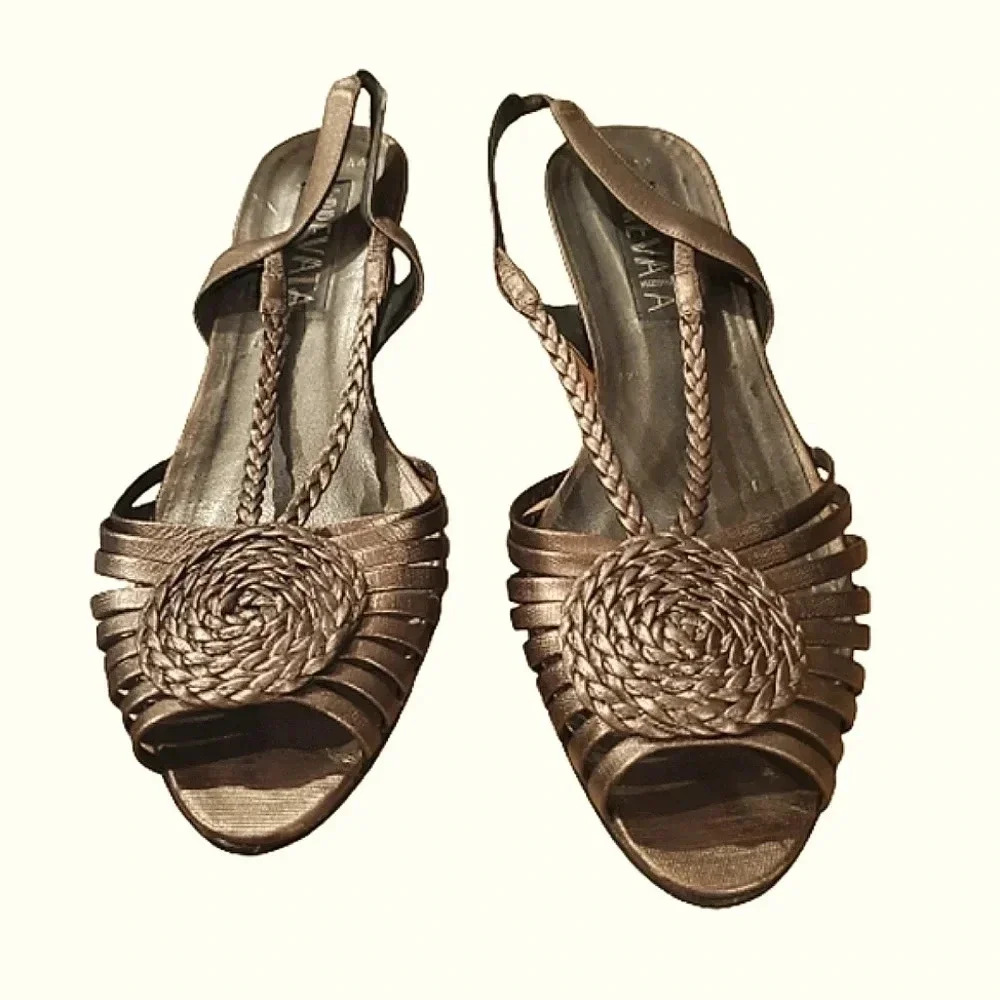 Prevata bronze 1" heel sandals with gorgeous woven  accent at toe Size 9 AA